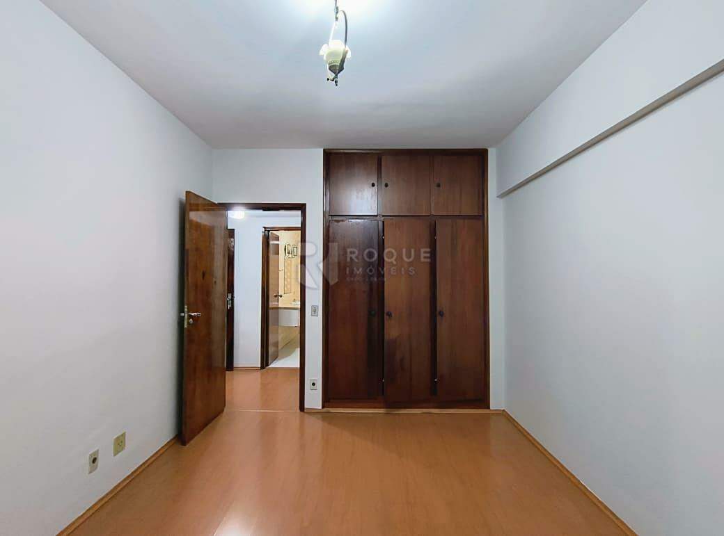 Apartamento para aluguel no bairro Centro: Dormitório 02
