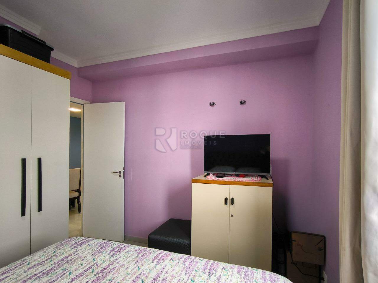Apartamento à venda no bairro Chácara Boa Vista da Graminha: DORMITÓRIO 2