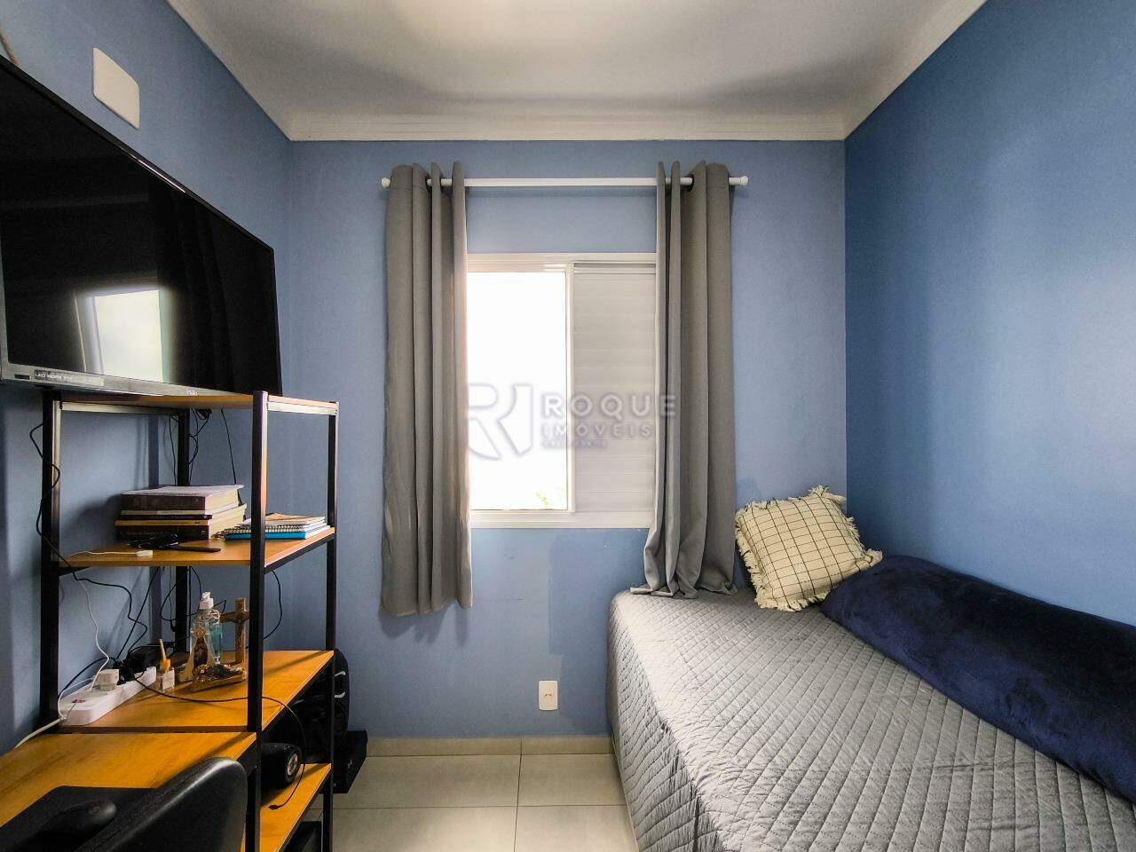 Apartamento à venda no bairro Chácara Boa Vista da Graminha: DORMITÓRIO 1
