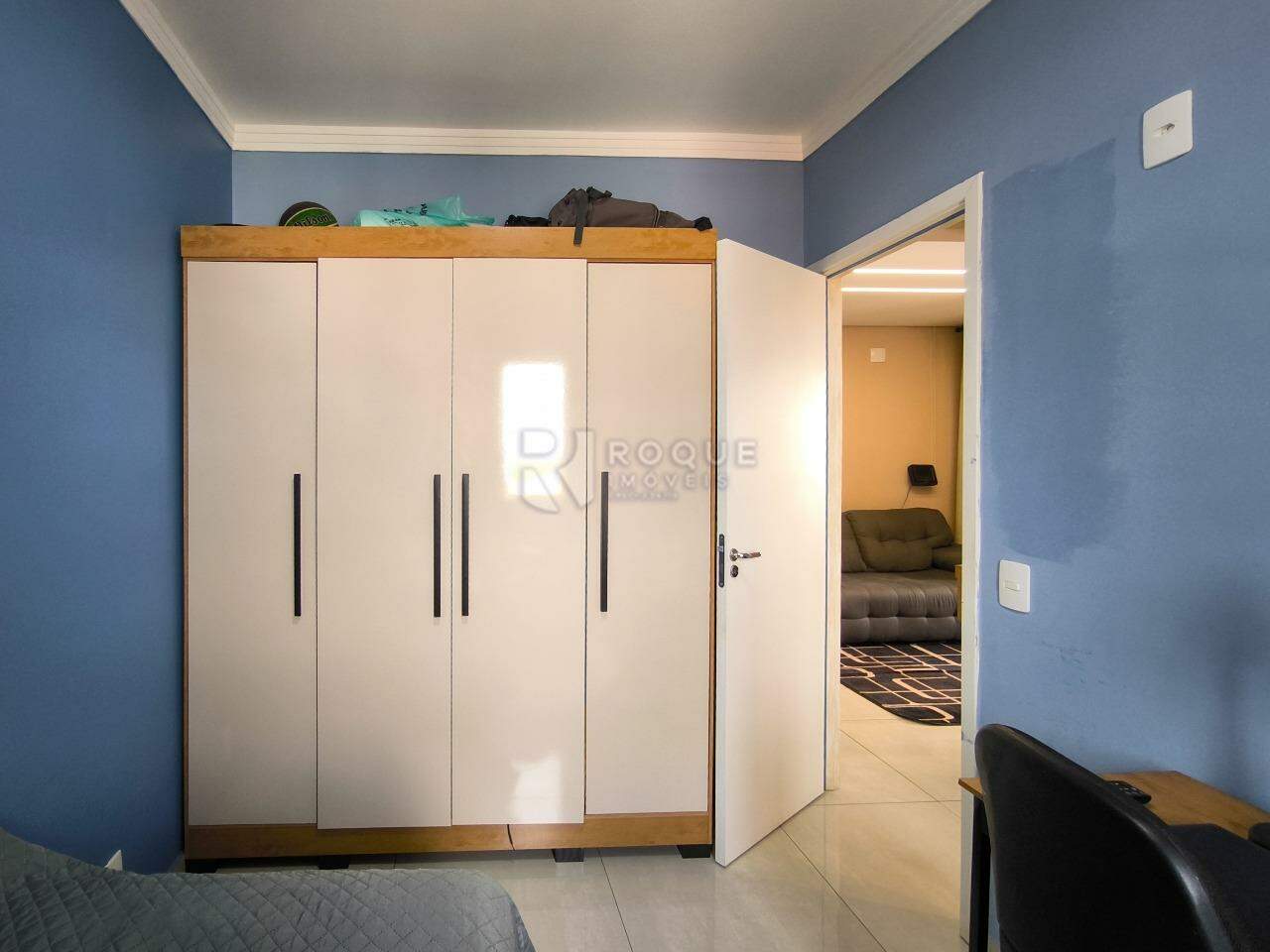 Apartamento à venda no bairro Chácara Boa Vista da Graminha: DORMITÓRIO 1