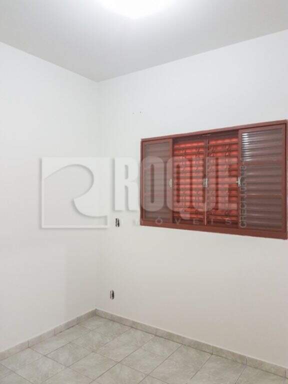 Casa Residencial à venda no bairro Jardim Residencial Recanto Alvorada: Dormitório 1
