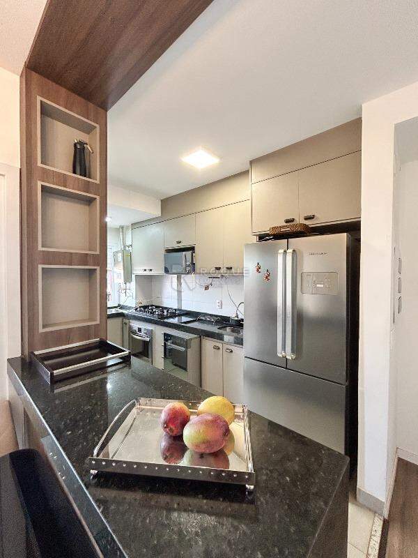 Apartamento à venda no bairro Jardim Santo André: Cozinha