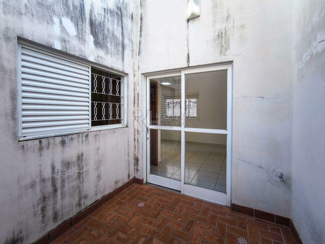 Casa Comercial para aluguel no bairro Centro: ÁREA DE LUZ