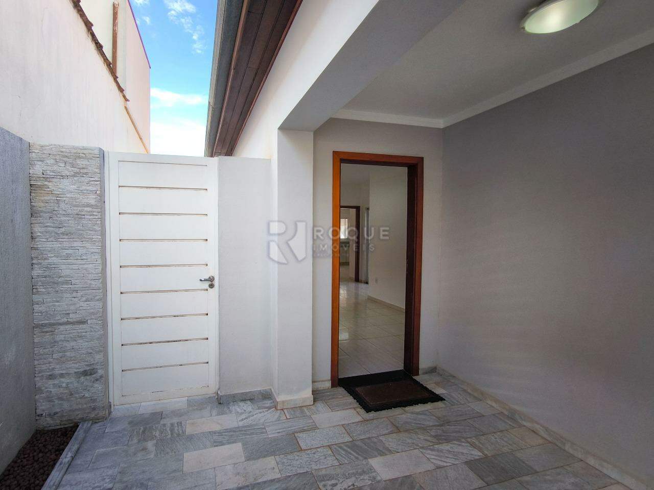 Casa Comercial para aluguel no bairro Centro: FRENTE
