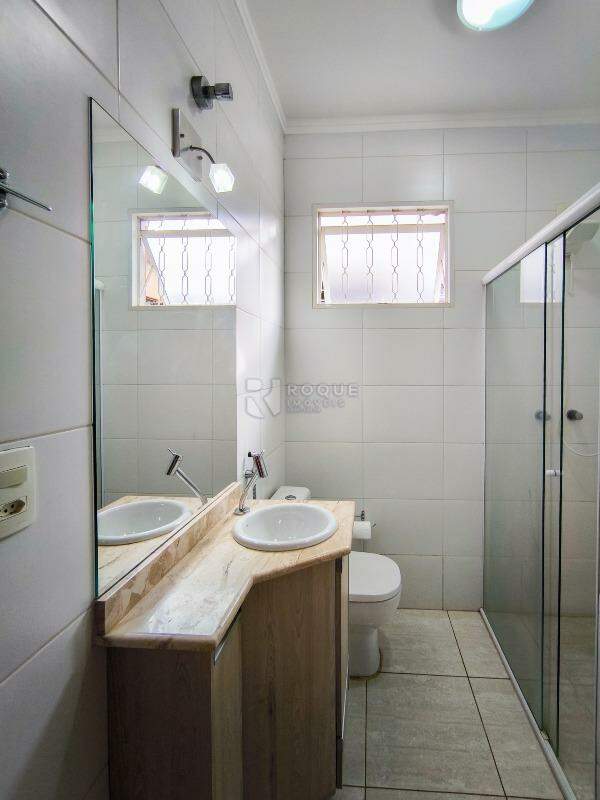 Casa Comercial para aluguel no bairro Centro: BANHEIRO SOCIAL