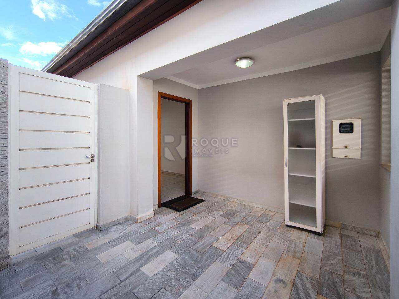 Casa Comercial para aluguel no bairro Centro: HALL DE ENTRADA