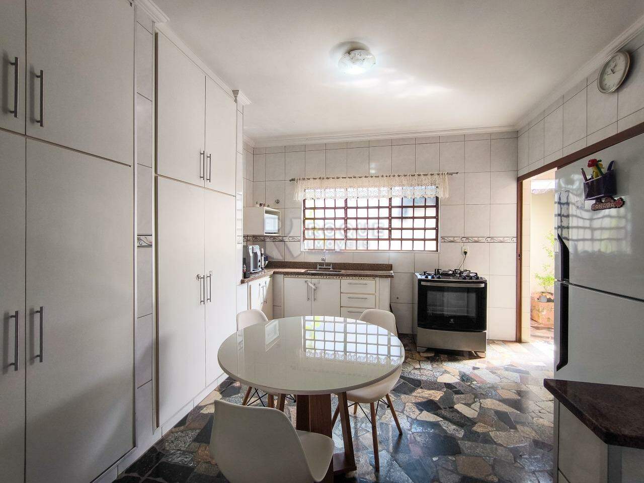 Casa Residencial à venda no bairro Boa Vista: COZINHA