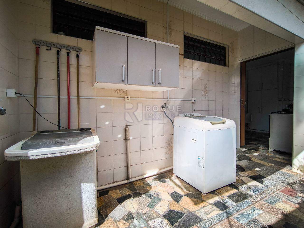 Casa Residencial à venda no bairro Boa Vista: LAVANDERIA