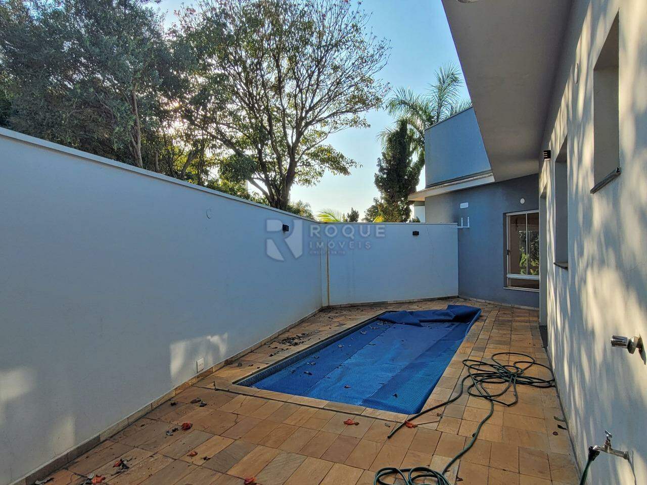 Casa em condomínio à venda no bairro Residencial Vermont: Piscina