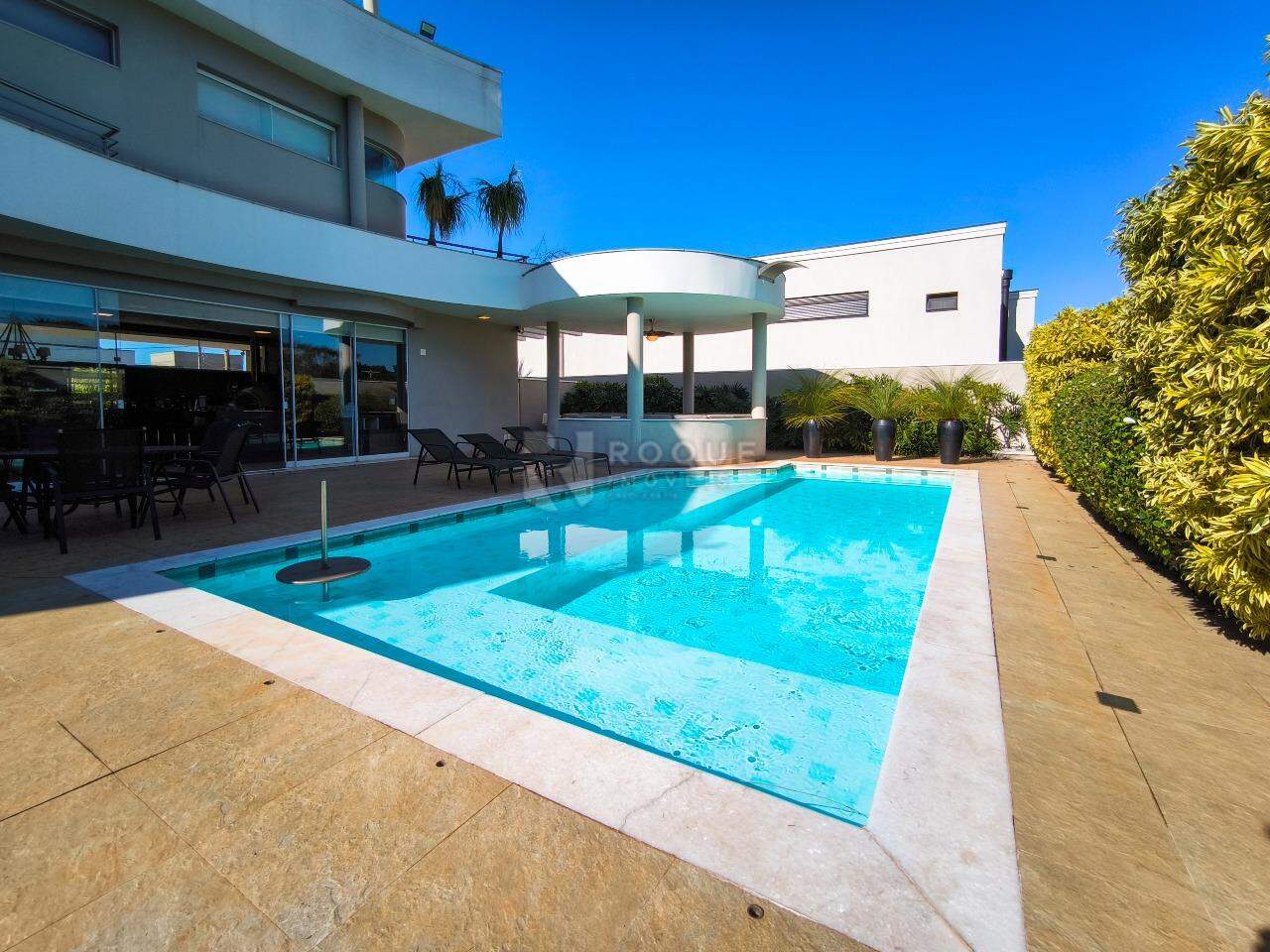 Casa em condomínio à venda no bairro Residencial Casalbuono: PISCINA