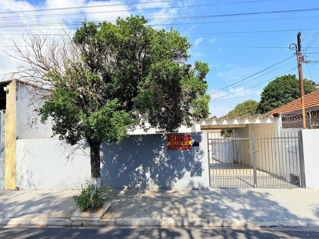 Casa Residencial para aluguel no bairro Vila Santa Lucia: Fachada