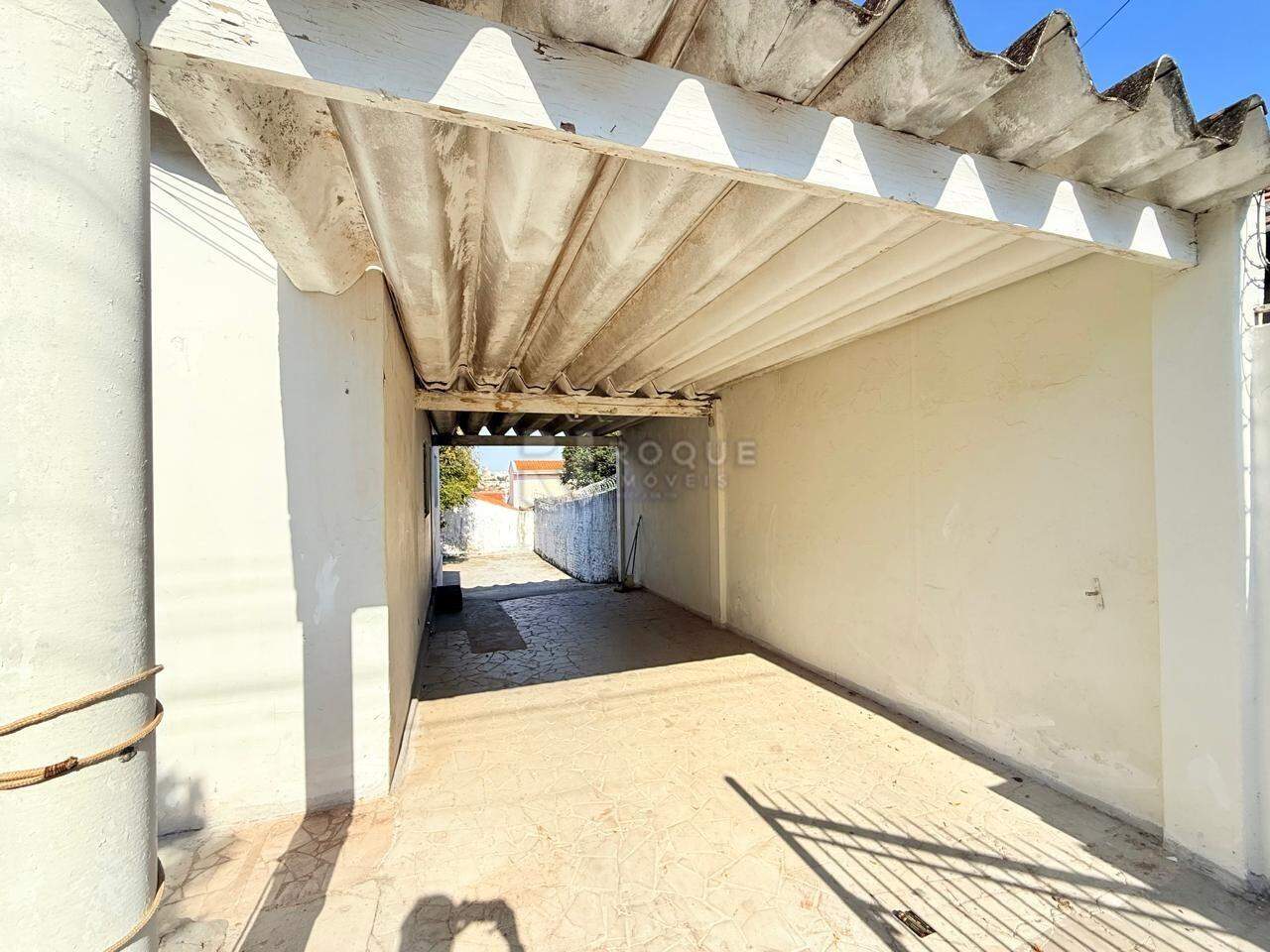 Casa Residencial para aluguel no bairro Vila Santa Lucia: Garagem