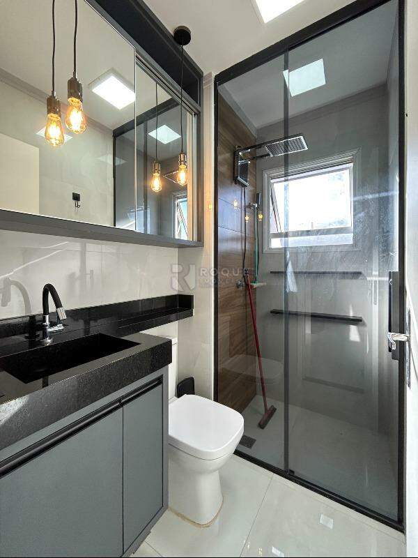 Apartamento para aluguel no bairro Residencial Jardins de Limeira: WC social
