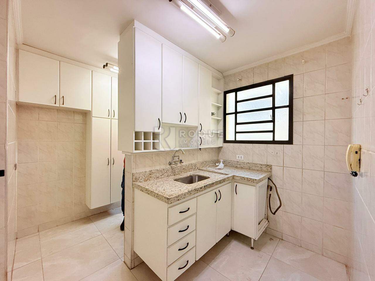 Apartamento para aluguel no bairro Jardim Ipiranga: Cozinha