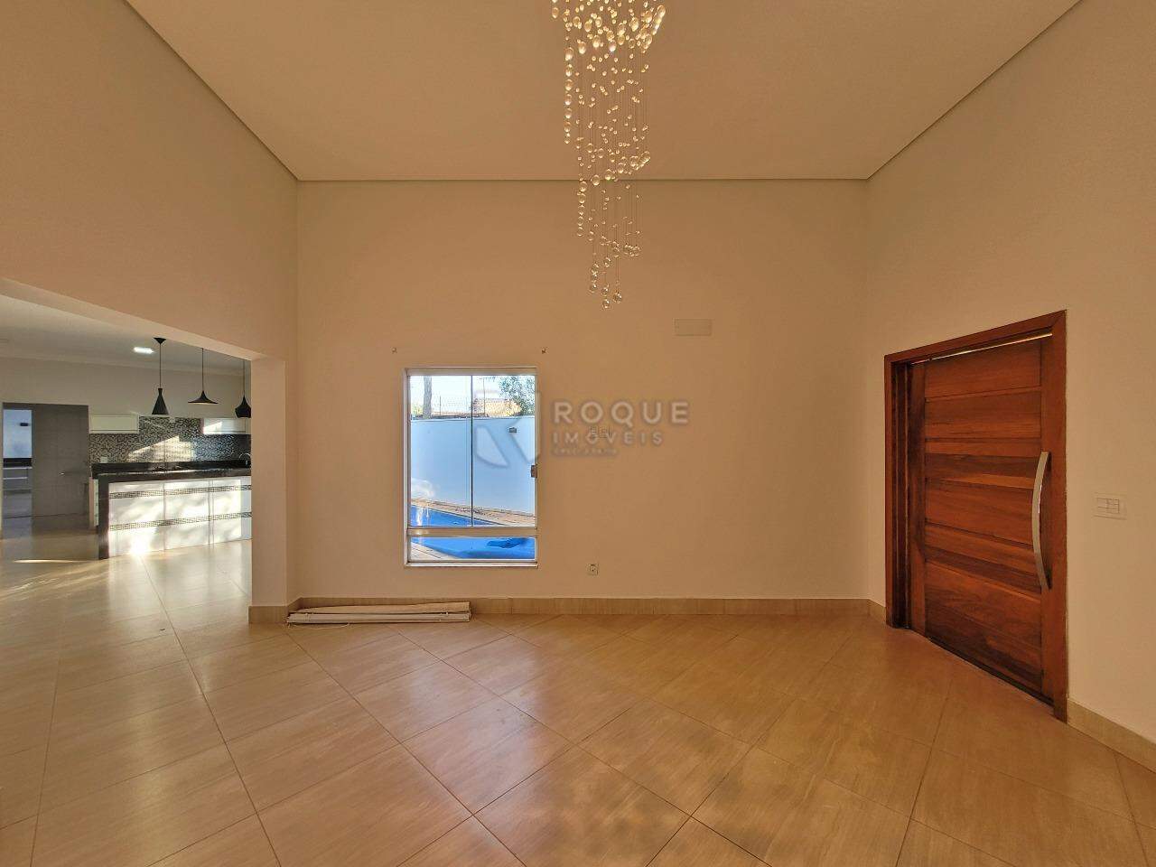 Casa em condomínio para aluguel no bairro Residencial Vermont: Sala