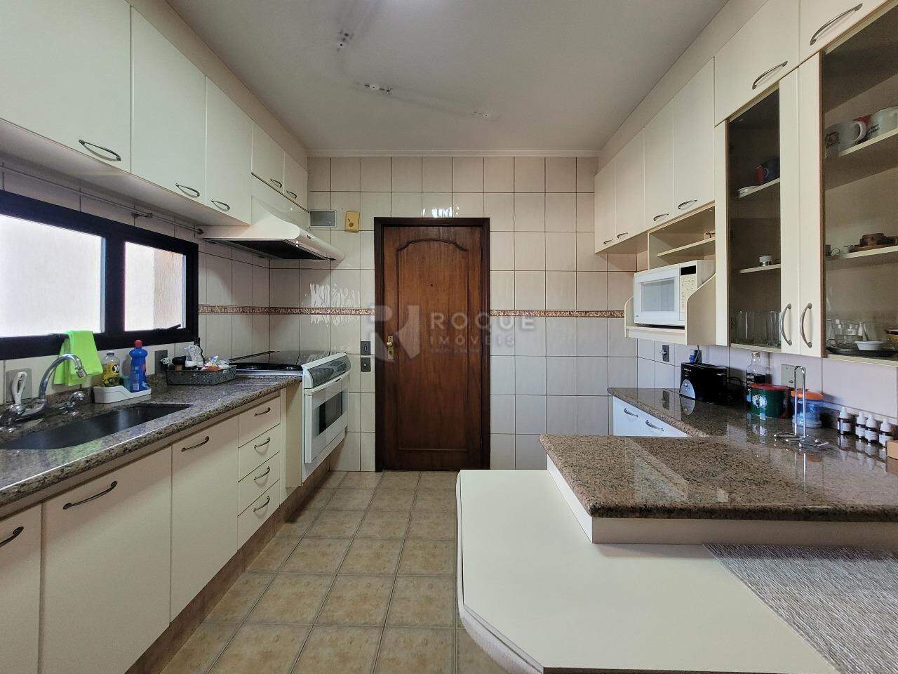 Apartamento para aluguel no bairro Centro: Cozinha