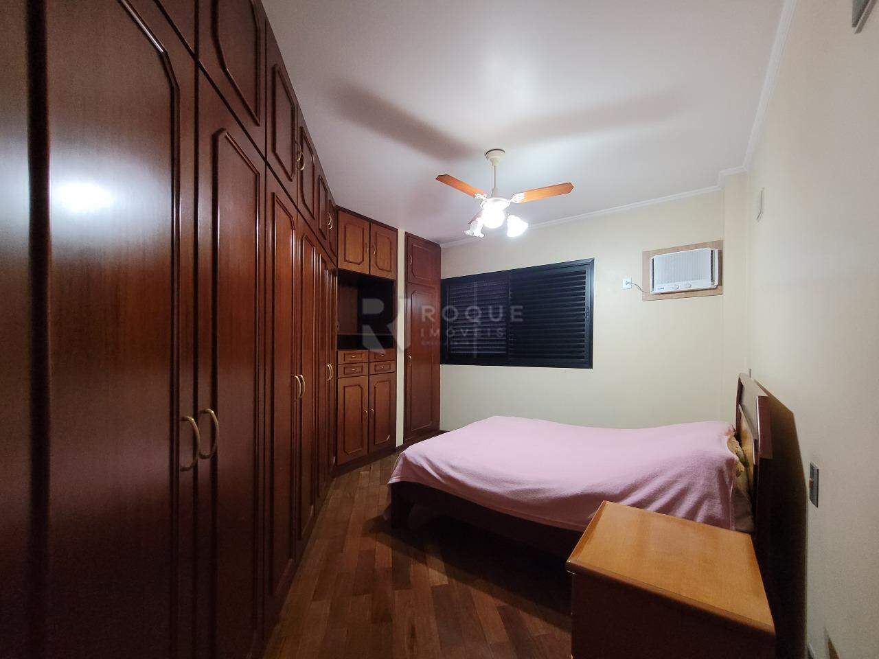 Apartamento para aluguel no bairro Centro: Suíte