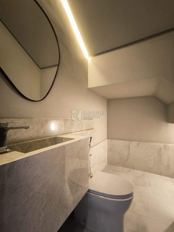 Casa em condomínio para aluguel no bairro Residenciais Fazenda Itapema: LAVABO