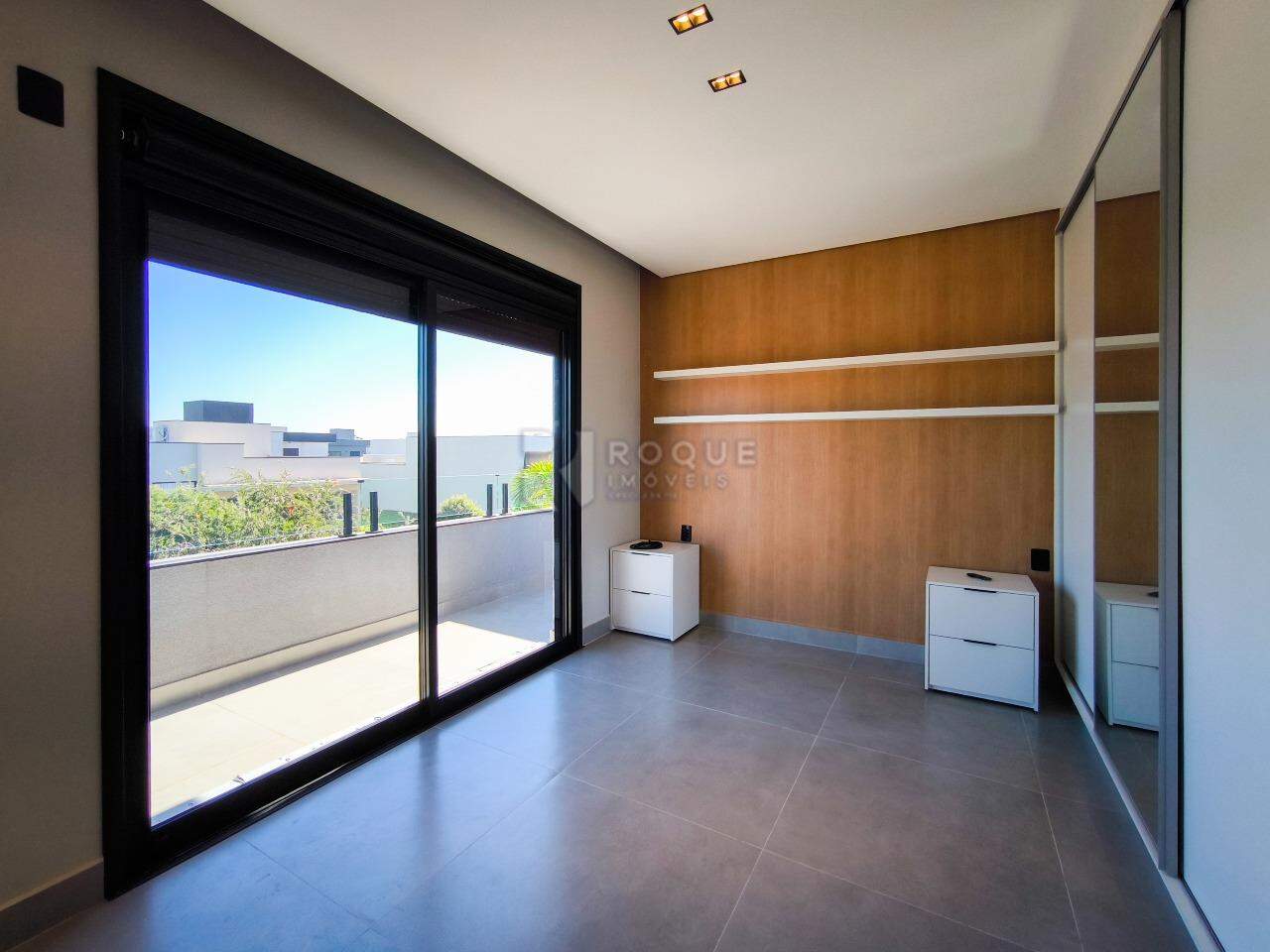 Casa em condomínio para aluguel no bairro Residenciais Fazenda Itapema: DORMITÓRIO 1