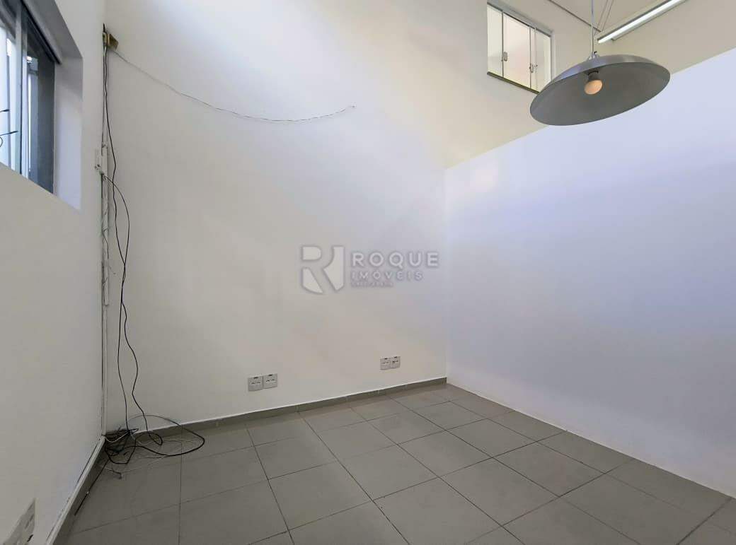 Barracão/Galpão para aluguel no bairro Jardim Glória: Sala