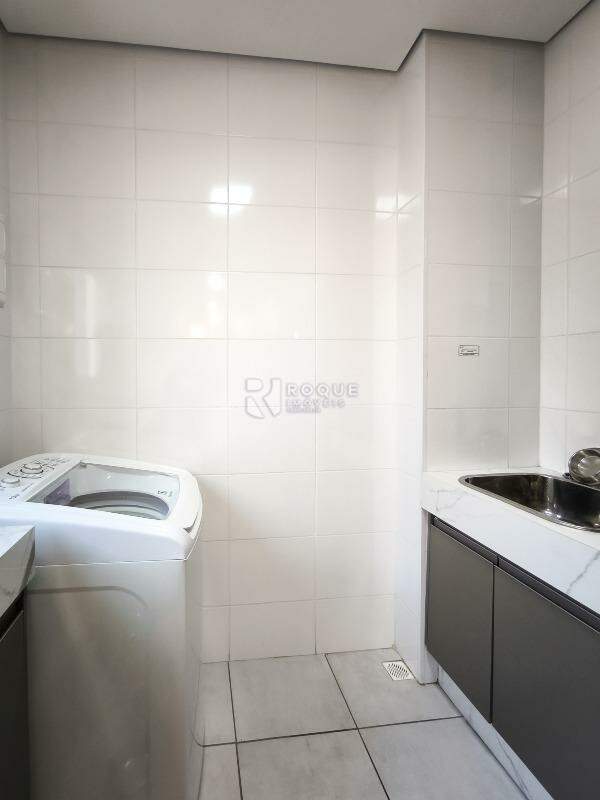 Apartamento à venda no bairro Graminha: LAVANDERIA
