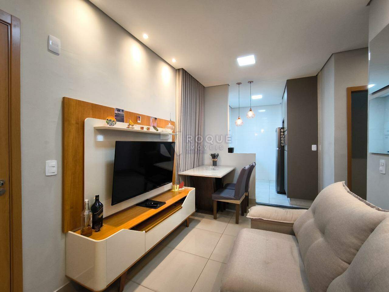 Apartamento à venda no bairro Graminha: SALA DE ESTAR