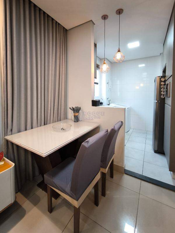 Apartamento à venda no bairro Graminha: SALA DE JANTAR