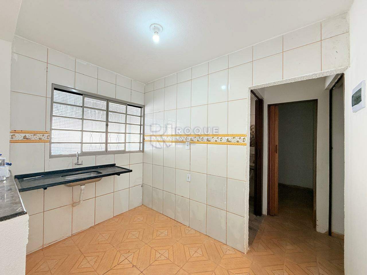 Casa Residencial para aluguel no bairro Parque Nossa Senhora das Dores: Cozinha