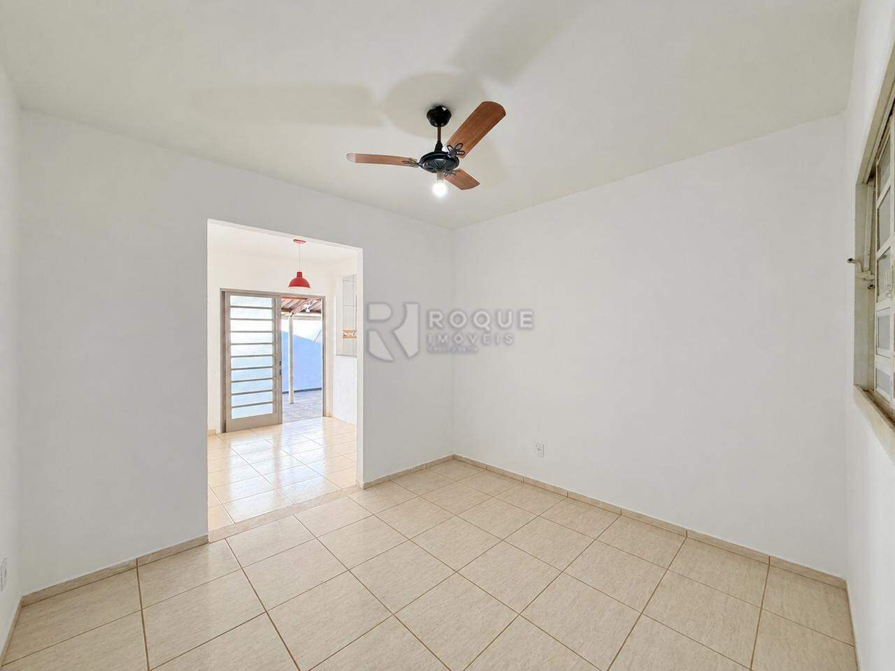 Casa Residencial para aluguel no bairro Parque Nossa Senhora das Dores: Sala