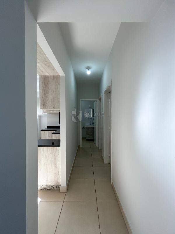 Apartamento para aluguel no bairro Jardim Ouro Verde: Hall 