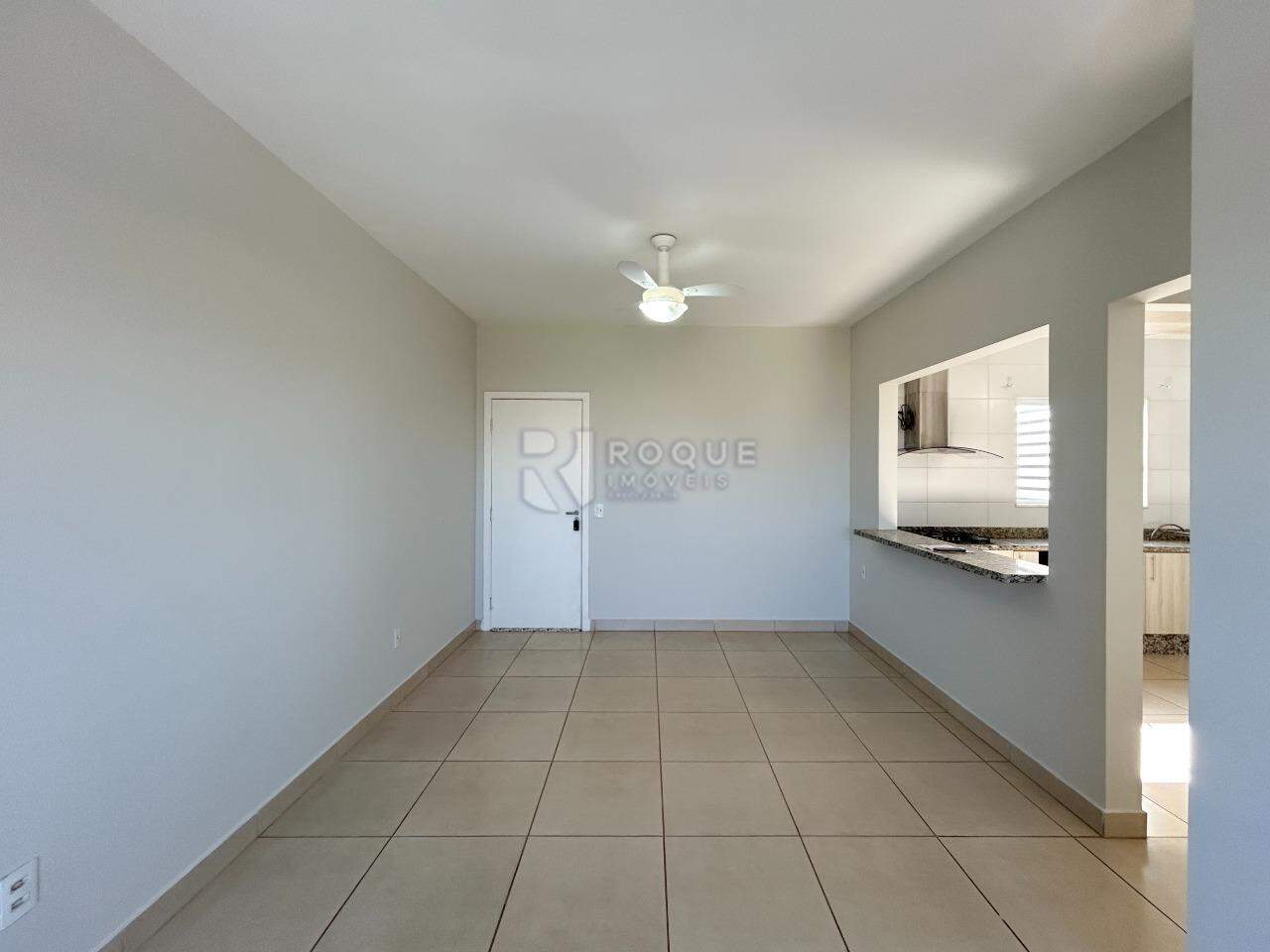 Apartamento para aluguel no bairro Jardim Ouro Verde: Sala 