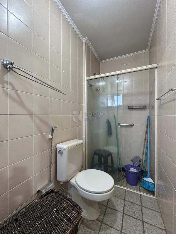 Apartamento para aluguel no bairro Centro: WC Suíte