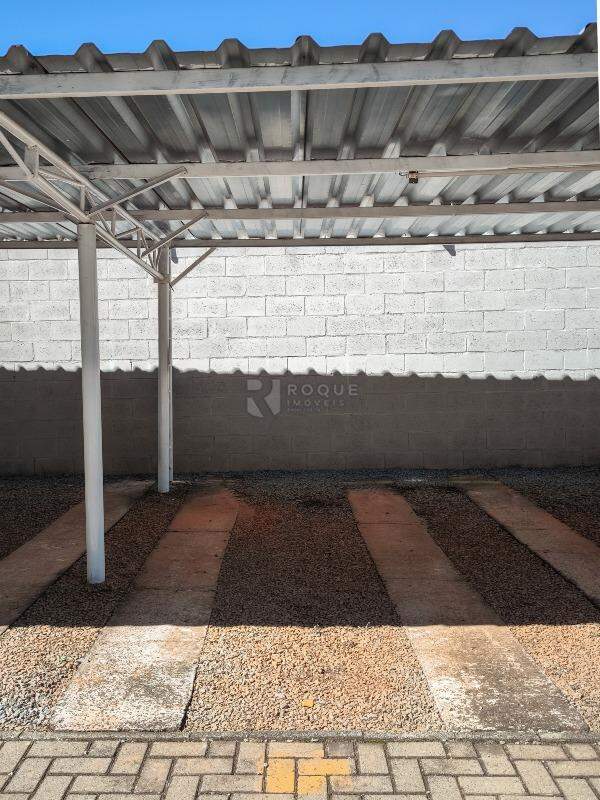 Apartamento à venda no bairro Chácaras Antonieta: GARAGEM