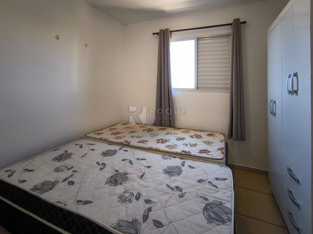 Apartamento à venda no bairro Chácaras Antonieta: DORMITÓRIO 1