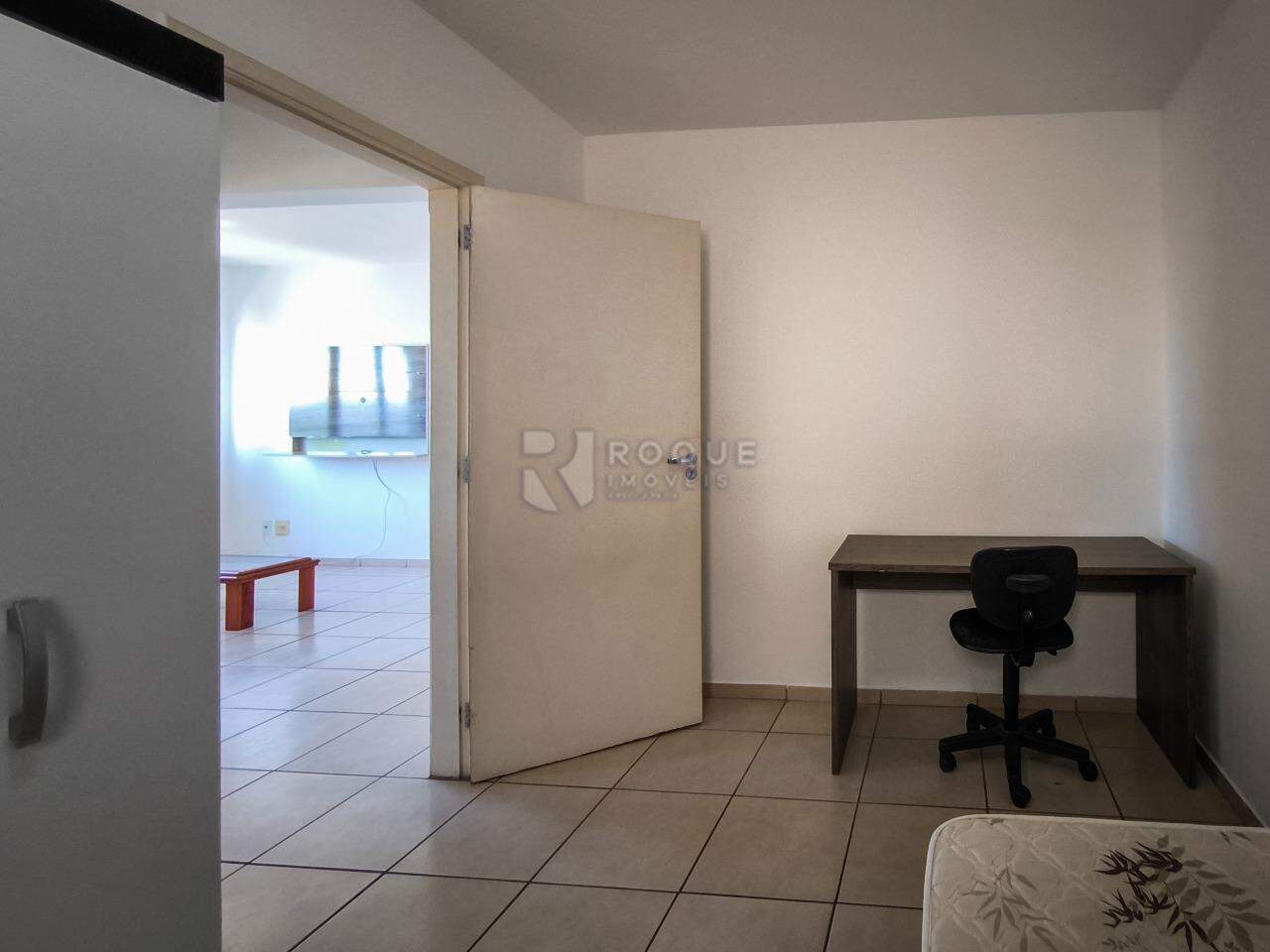 Apartamento à venda no bairro Chácaras Antonieta: DORMITÓRIO 2