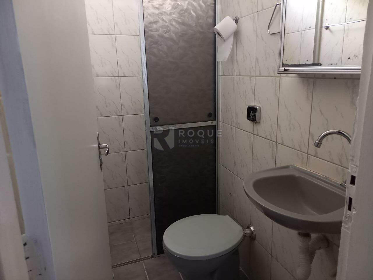 Casa Residencial à venda no bairro Parque Residencial Abílio Pedro: WC 2