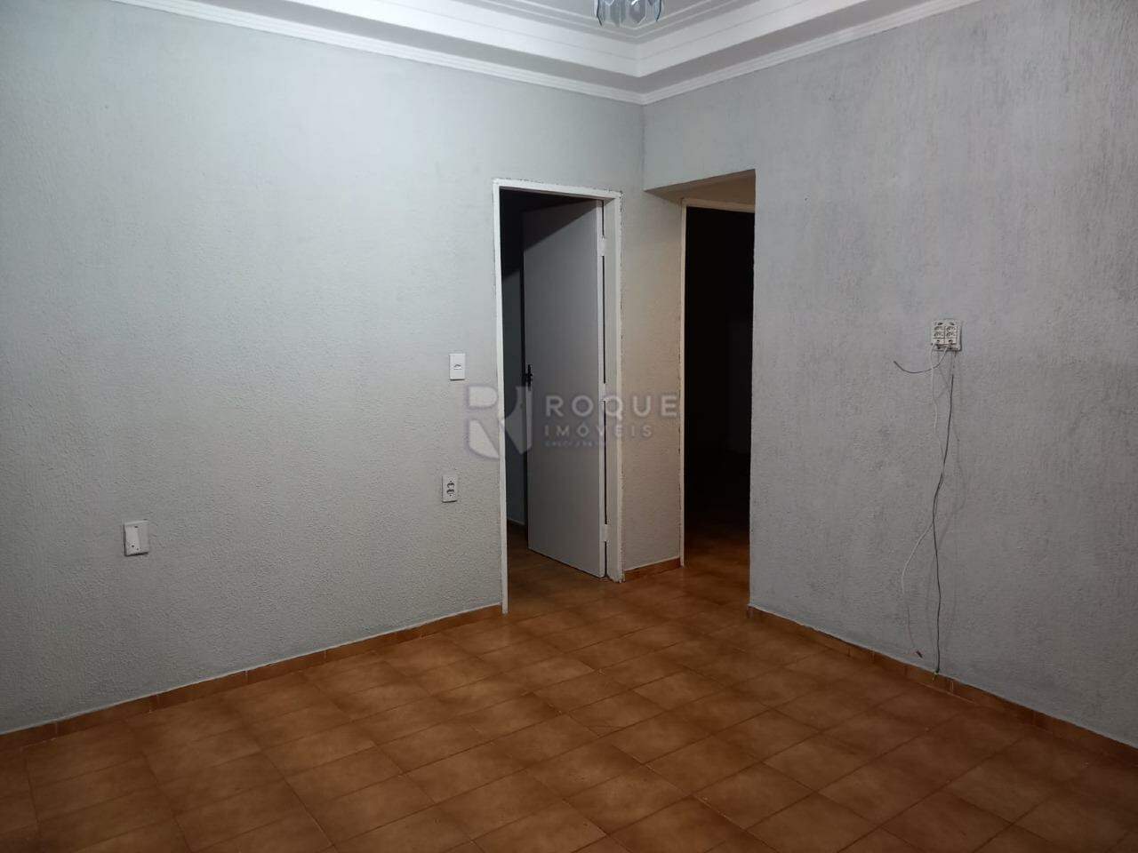 Casa Residencial à venda no bairro Parque Residencial Abílio Pedro: Sala