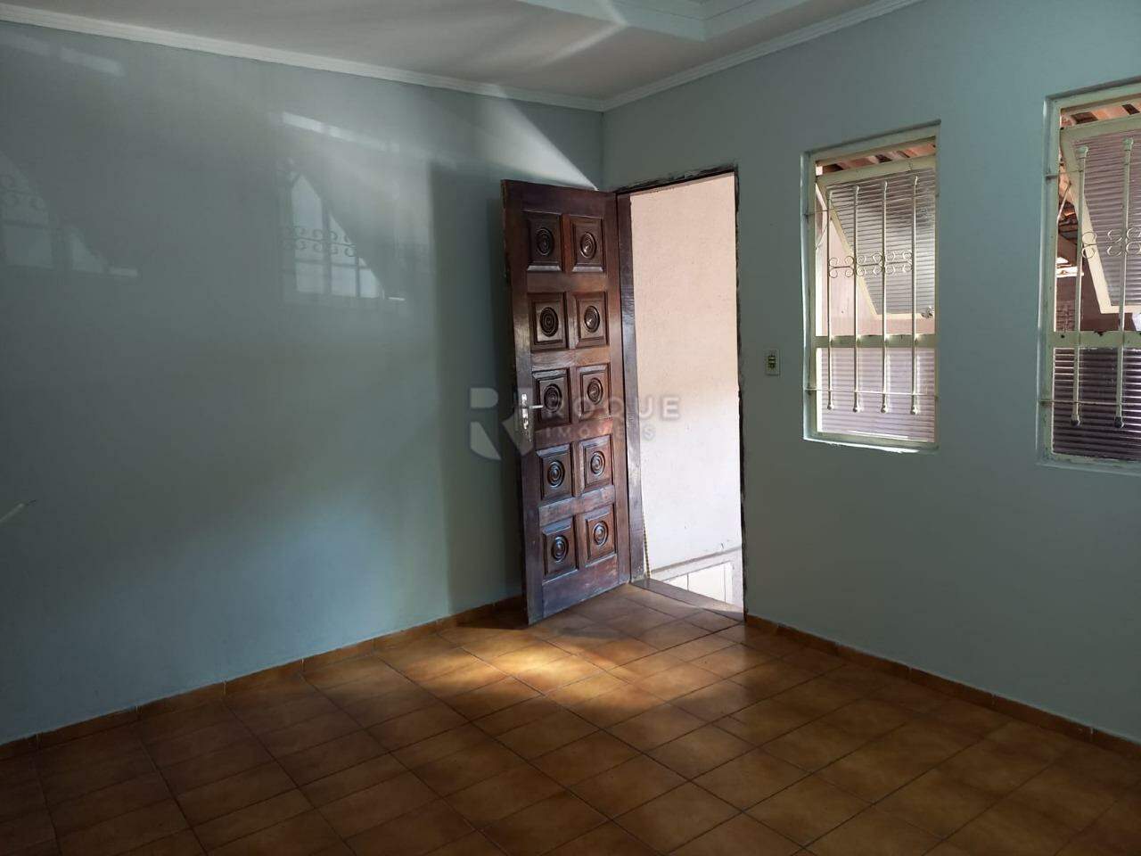 Casa Residencial à venda no bairro Parque Residencial Abílio Pedro: Sala