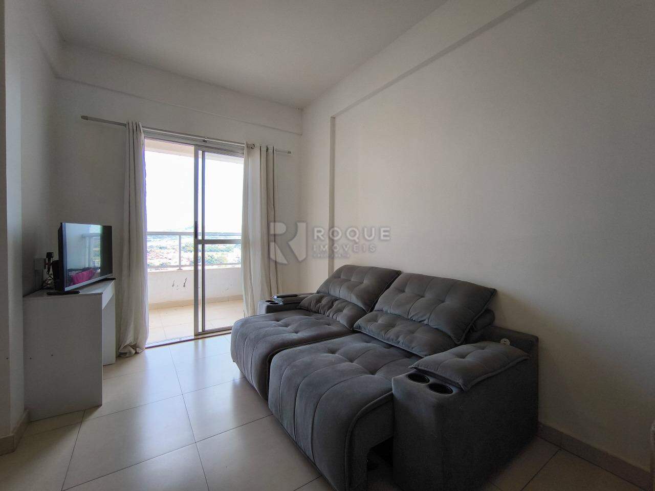 Apartamento à venda no bairro Chácaras Antonieta: SALA DE ESTAR