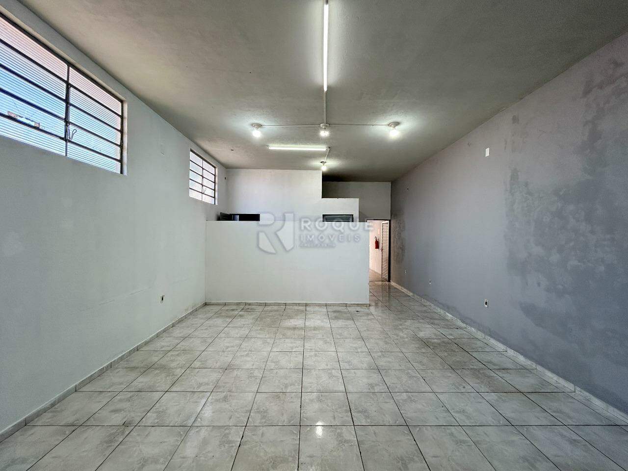 Salão para aluguel no bairro Jardim Campo Belo: Salão