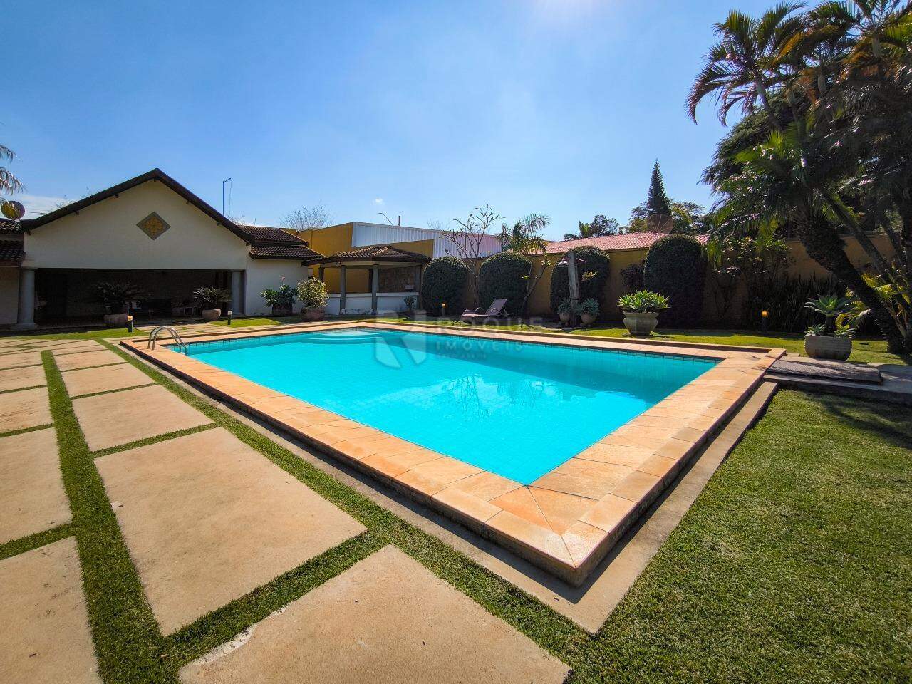 Casa em condomínio à venda no bairro Portal das Rosas: PISCINA