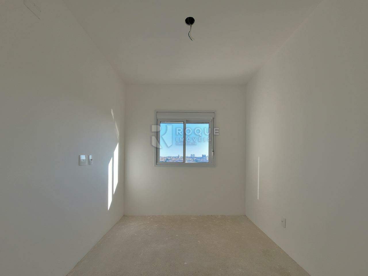 Apartamento à venda no bairro Jardim Orestes Veroni: Dormitório 1
