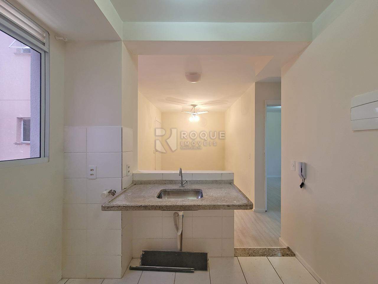 Apartamento à venda no bairro Jardim Colina Verde: Cozinha