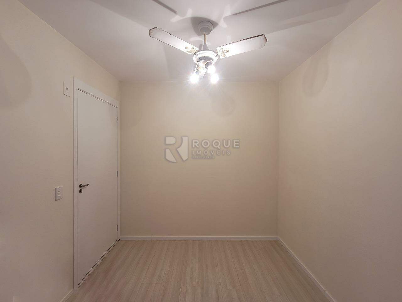Apartamento à venda no bairro Jardim Colina Verde: Sala