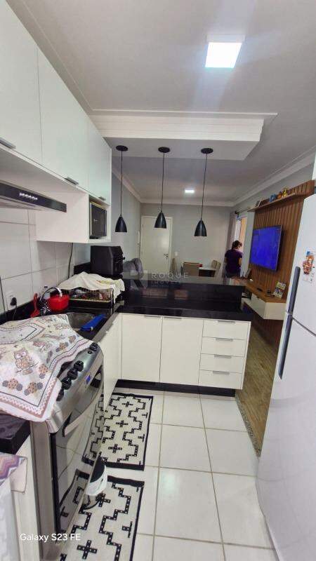 Apartamento à venda no bairro Residencial Rubi: