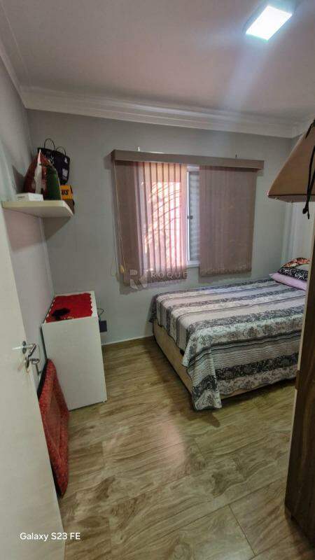 Apartamento à venda no bairro Residencial Rubi: