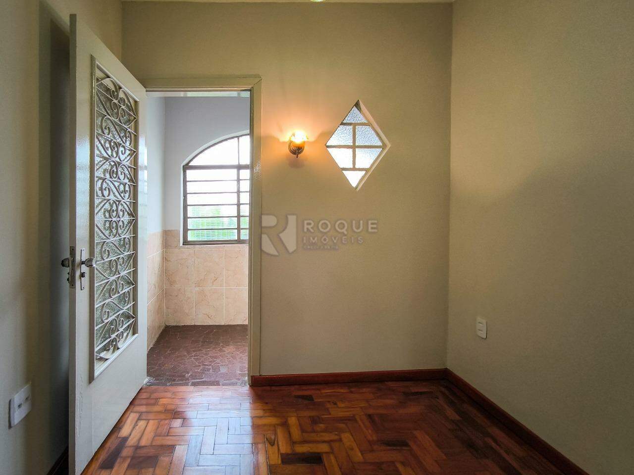 Casa Residencial para aluguel no bairro Centro: ÁREA DE CIRCULAÇÃO