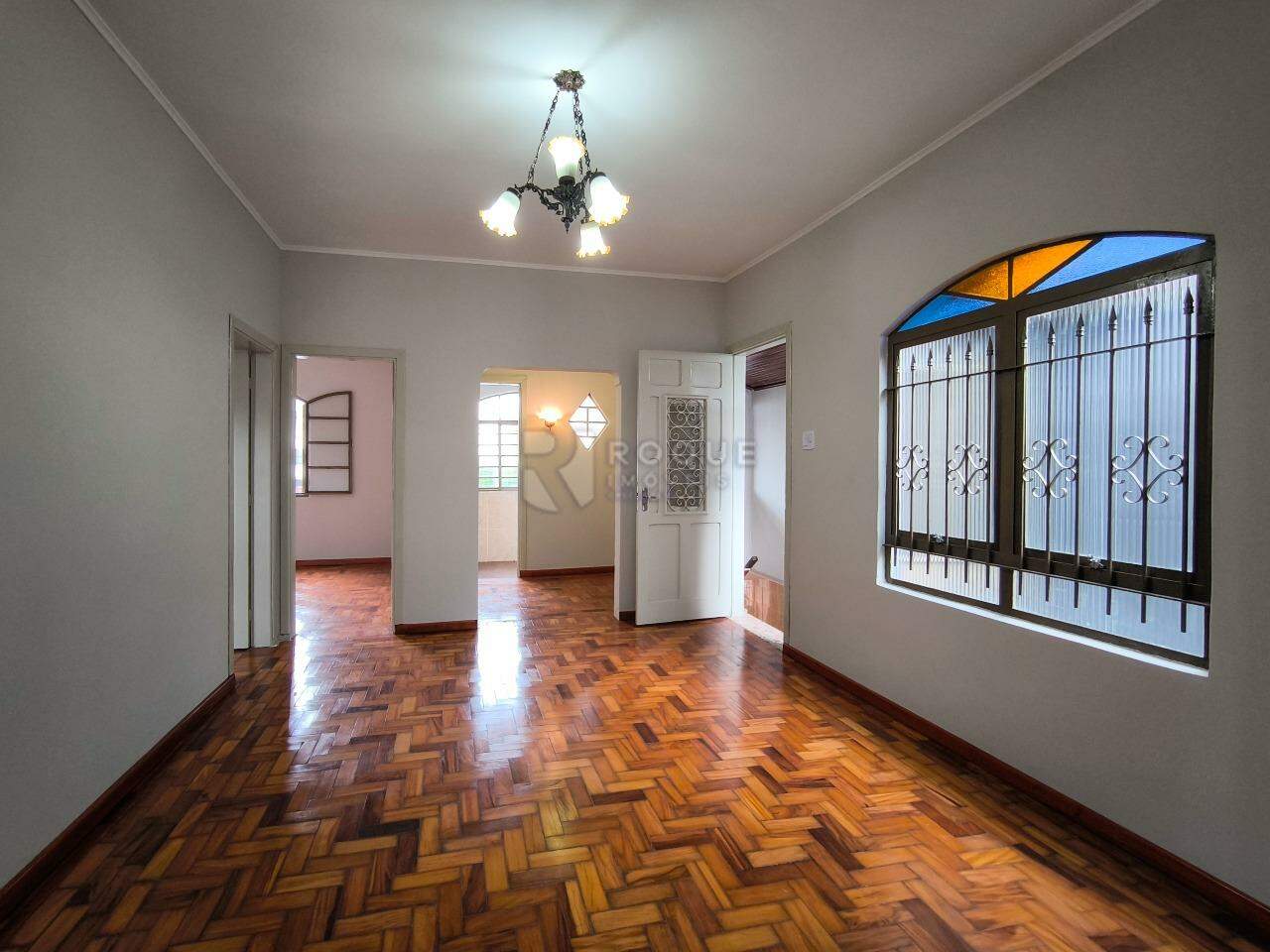 Casa Residencial para aluguel no bairro Centro: SALA DE ESTAR