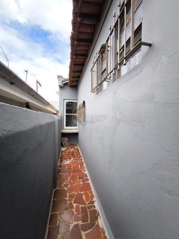 Casa Residencial para aluguel no bairro Centro: LATERAL EXTERNA
