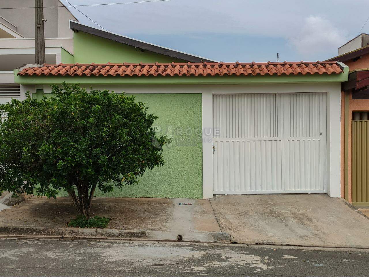 Casa Residencial à venda no bairro Jardim Residencial Recanto Alvorada: Fachada 